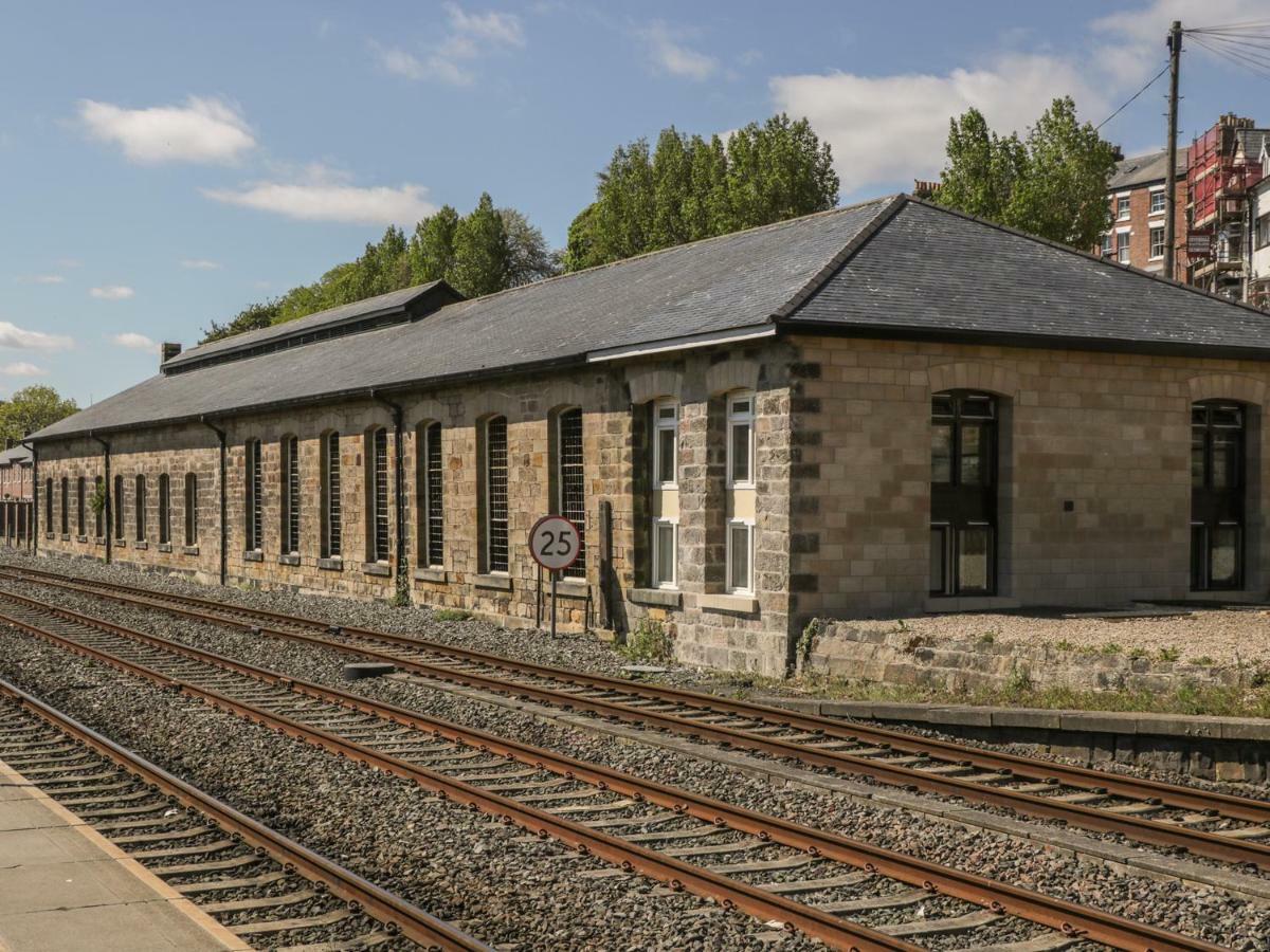 Вилла Repton Engine Shed Уитби Экстерьер фото